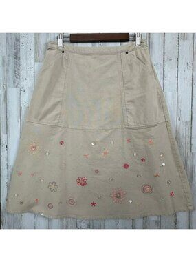J Jill Embroidered Cotton Twill Skirt Size 8P Tan Floral Boho Cottage Artsy EUC